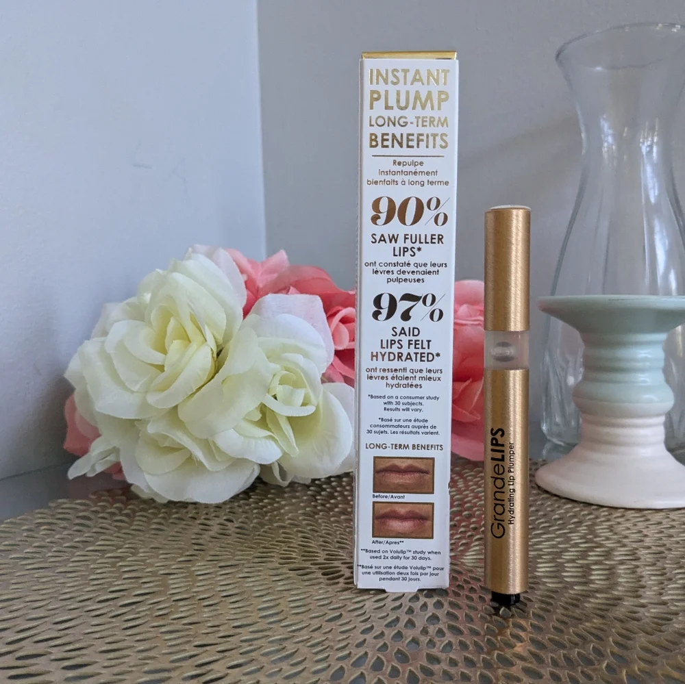 Grande Cosmetics Grande LIPS Hydrating Lip Gloss Plumper - Barely There-NIB
